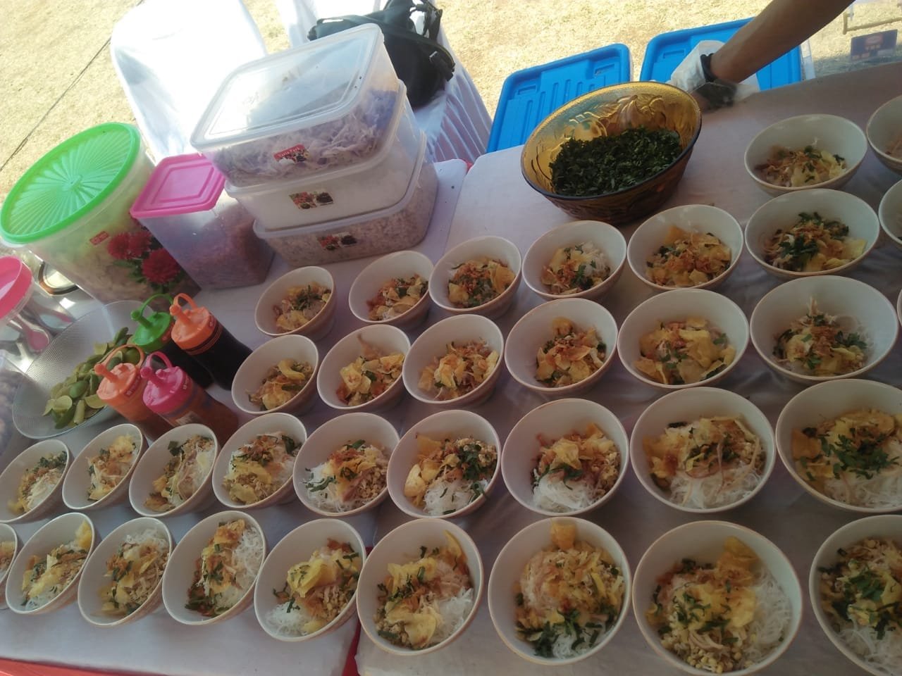 Kegiatan Outlet Soto Segeer H. Toha 6